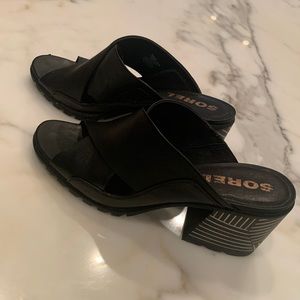 Black open-toed mule sandals